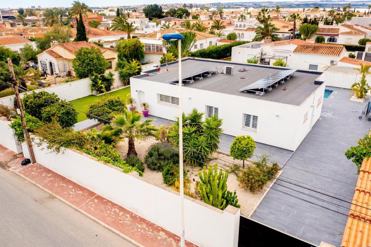Villa Mi Sol Торевиеха Екстериор снимка