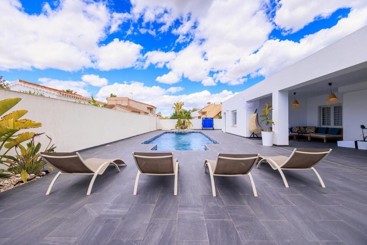 Villa Mi Sol Торевиеха Екстериор снимка