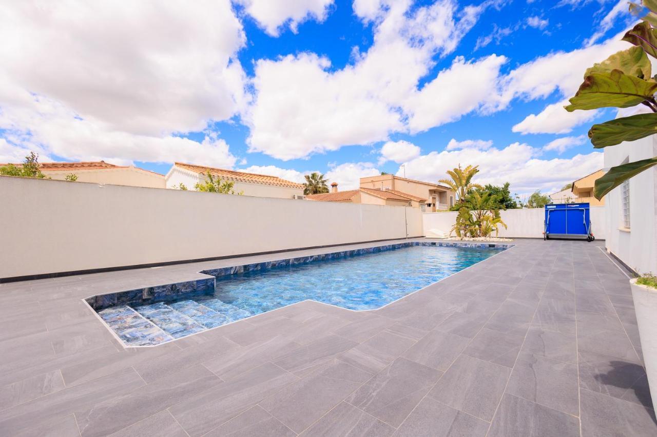 Villa Mi Sol Торевиеха Екстериор снимка
